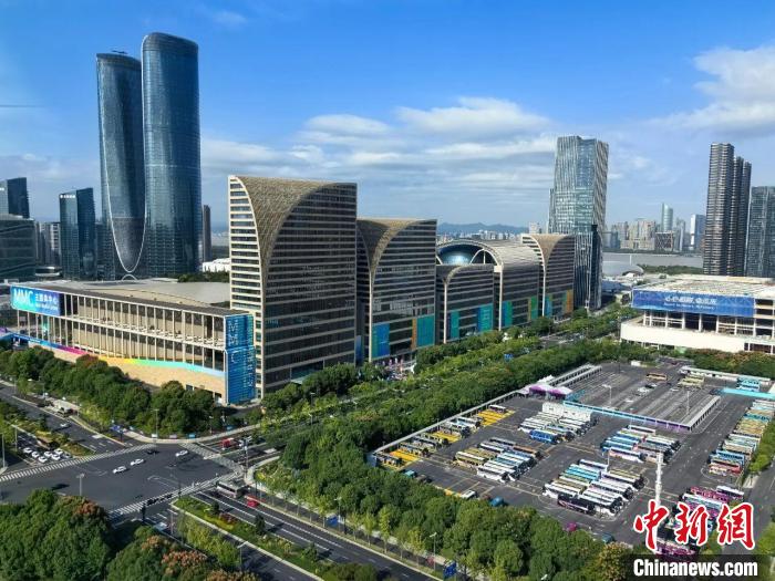 杭州亚运会交通保障全面升级 精准调度助力赛事